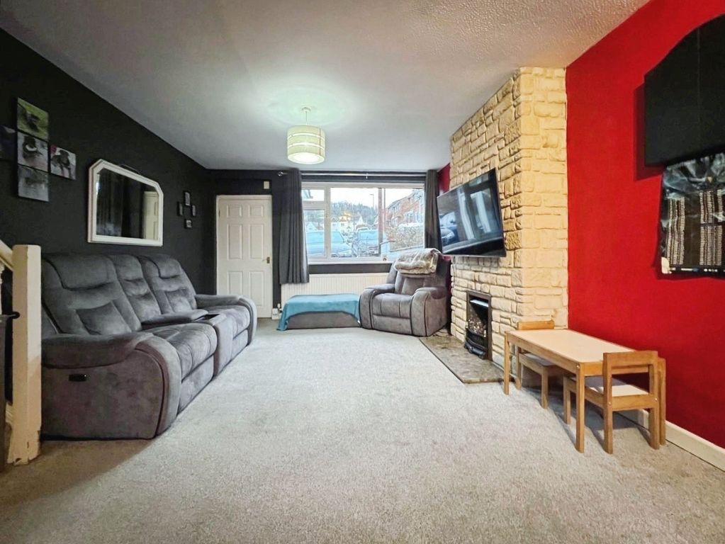 Property photo 3 of 19 Pbox-Img.Jpg