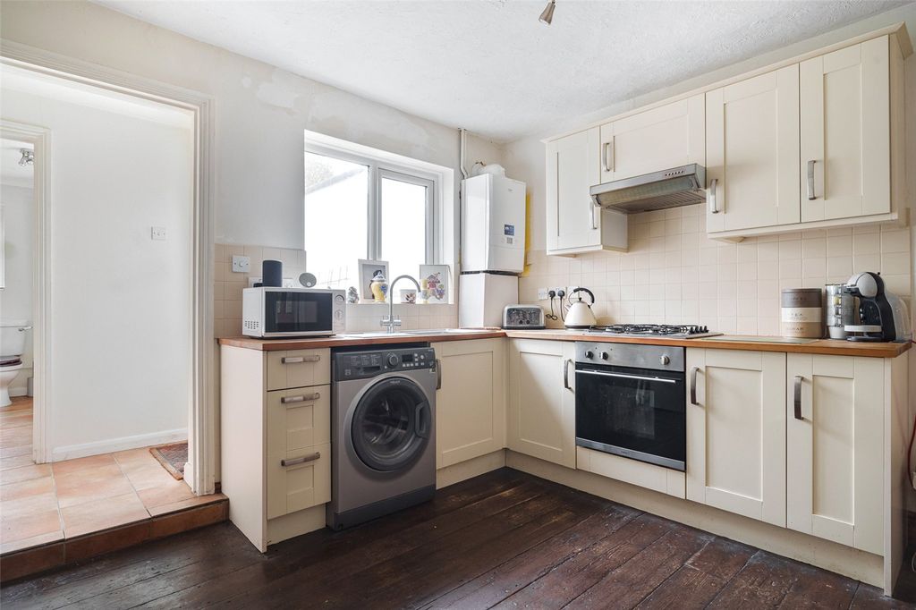 Property photo 3 of 11 Picture No. 06