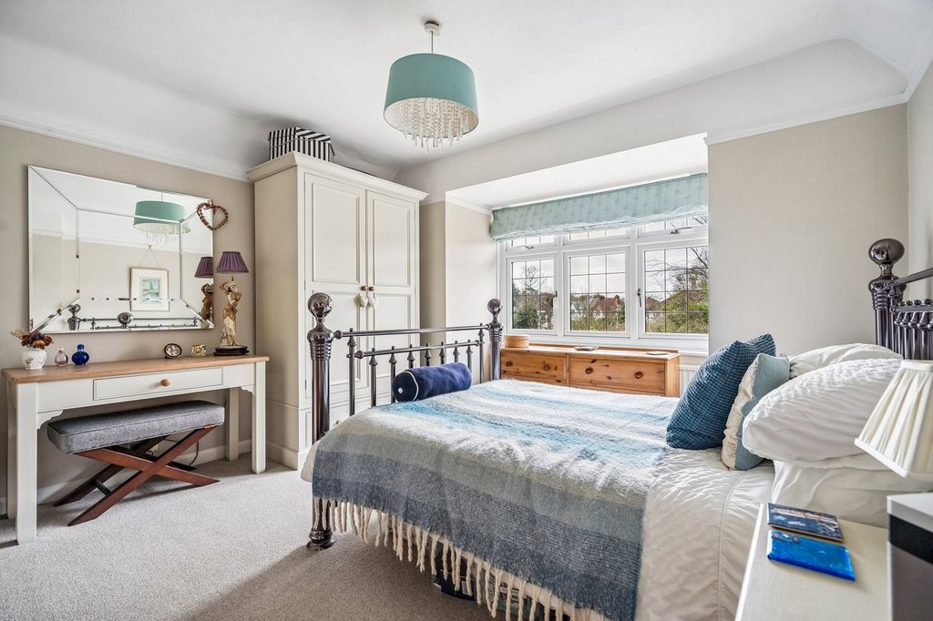 Additional image 14 of 3 bed detached house for saleSt James Walk, Richings Park, Iver SL0