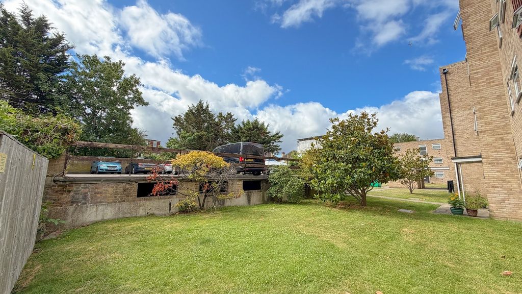 Property photo 3 of 27 Not Specified
