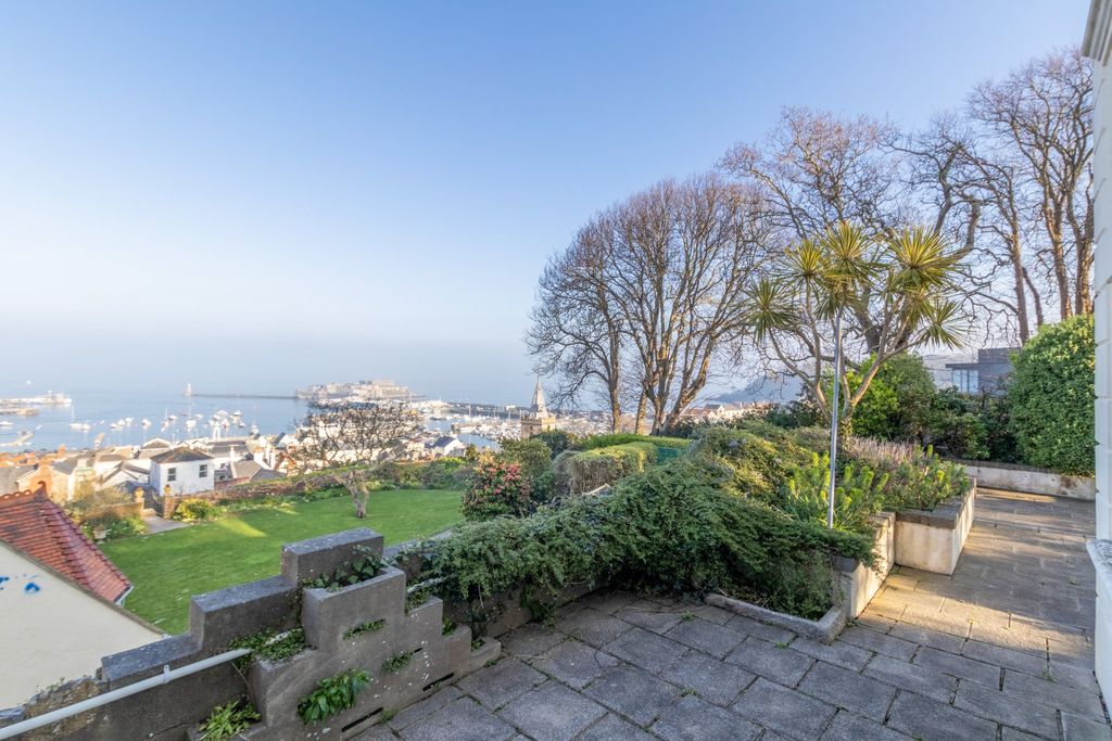 Additional image 24 of 4 bed detached house for saleClifton, St. Peter Port, Guernsey GY1