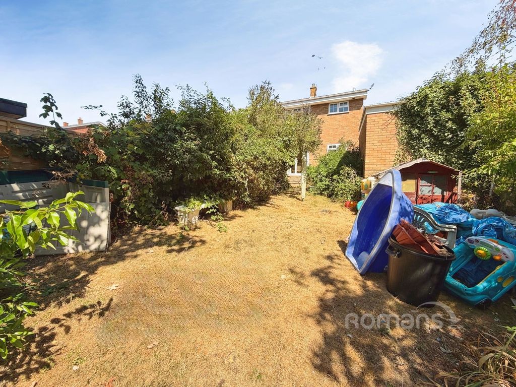 Property photo 3 of 16 Pbox-Img.Jpg