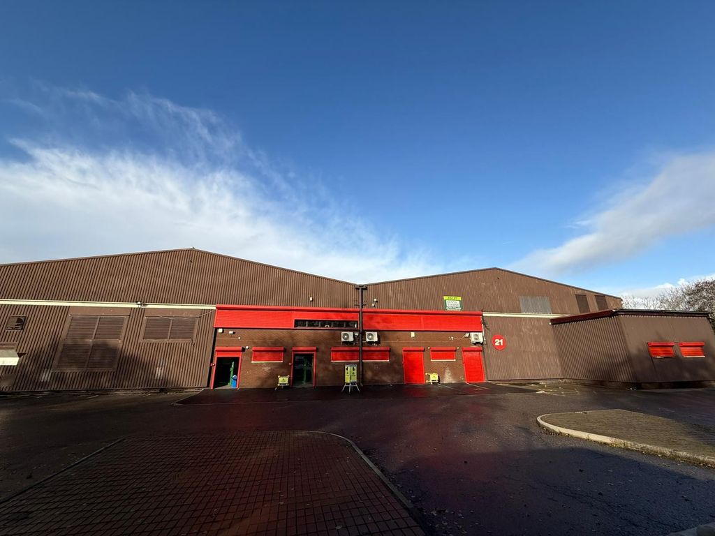 Property photo 3 of 8