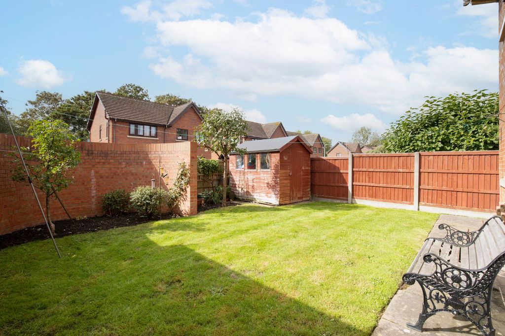 Property photo 2 of 19