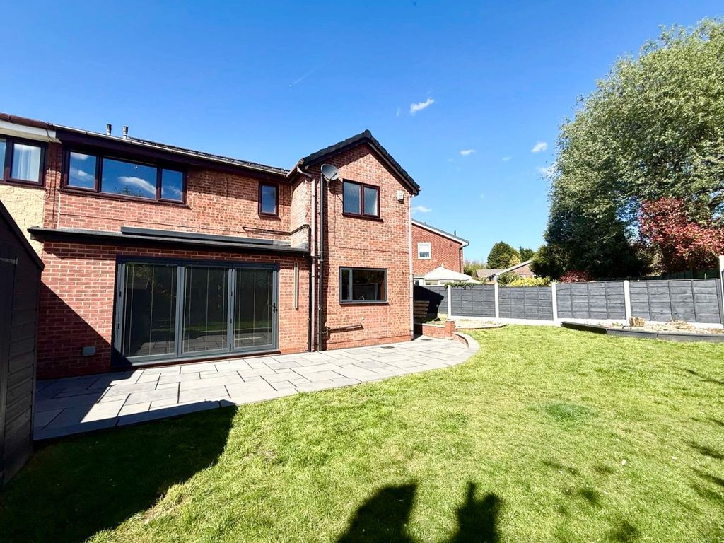 Property photo 2 of 29