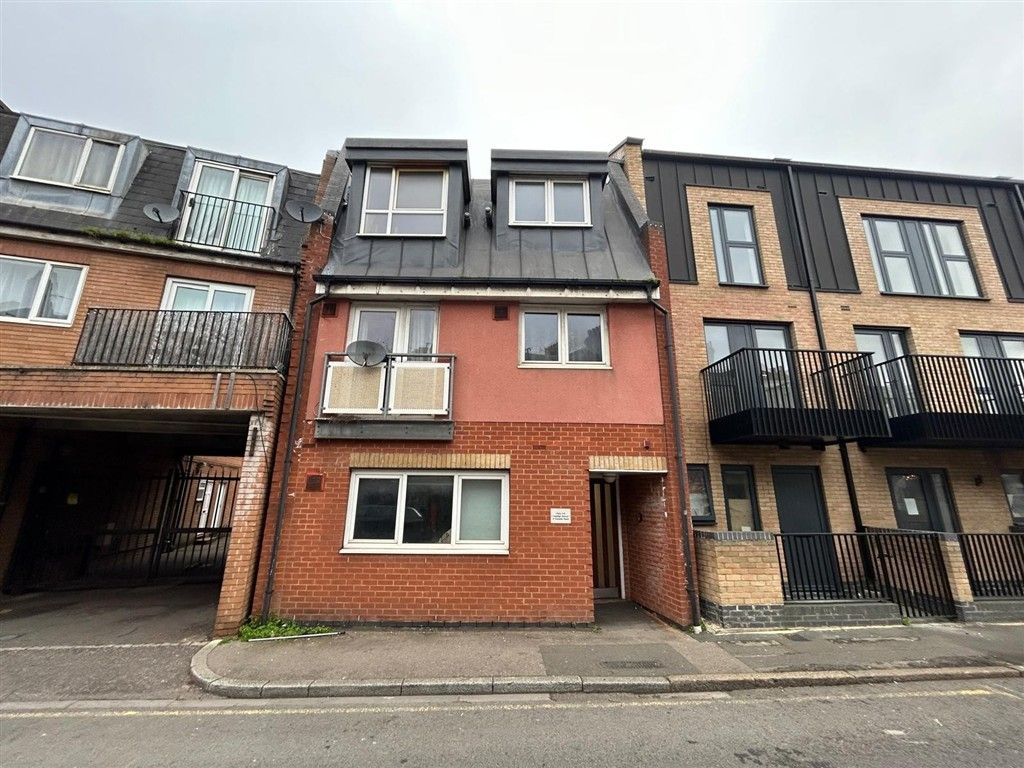 Property photo 1 of 7