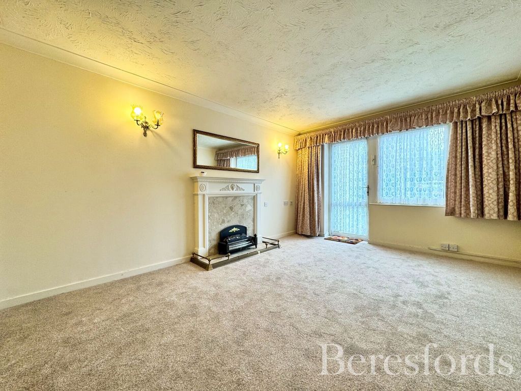 Property photo 3 of 14 Picture No. 08
