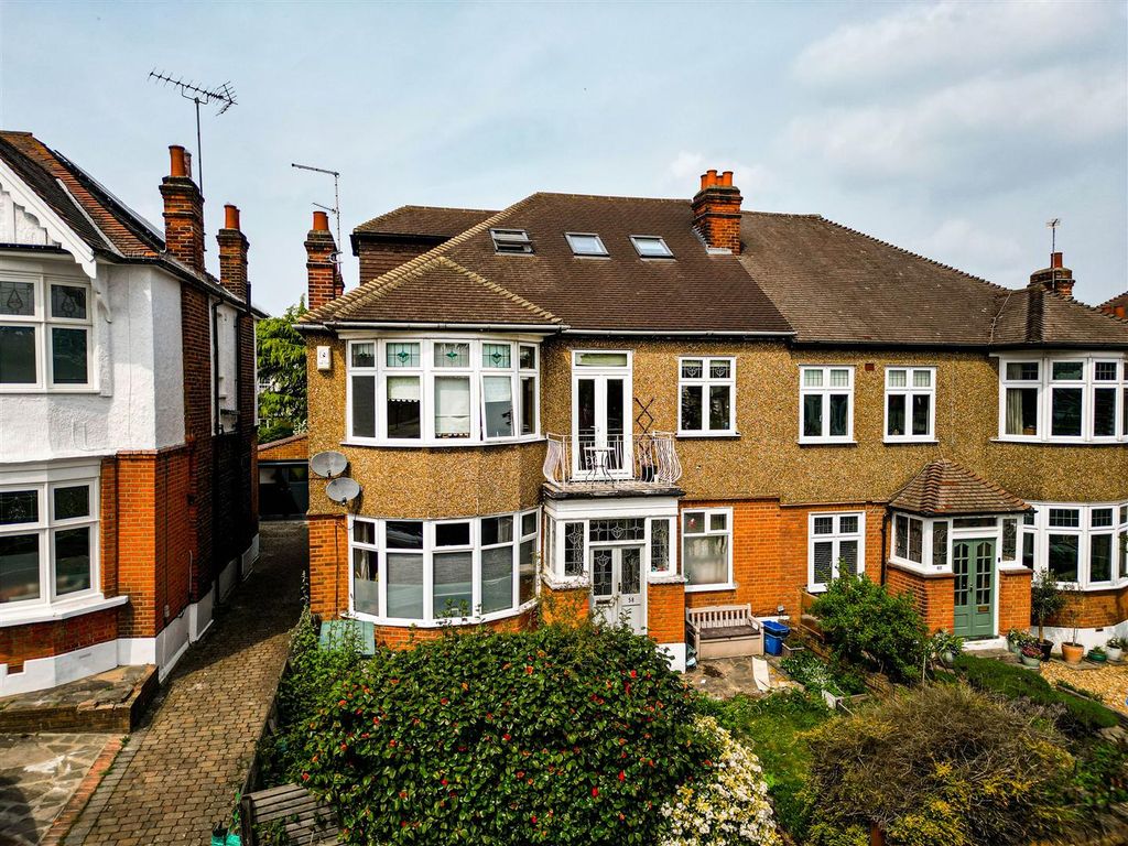 Property photo 1 of 35