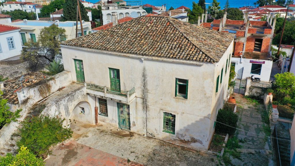 Property photo 1 of 28