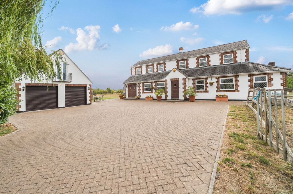 Property photo 1 of 22 1339546268Af1E19807Ad