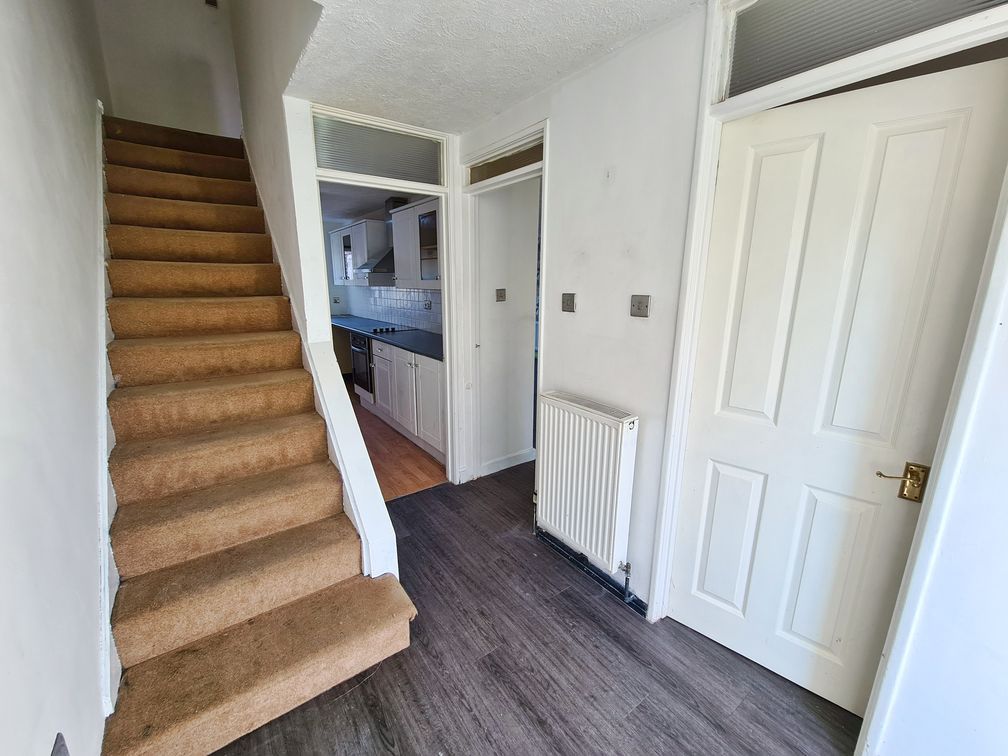 Property photo 3 of 23