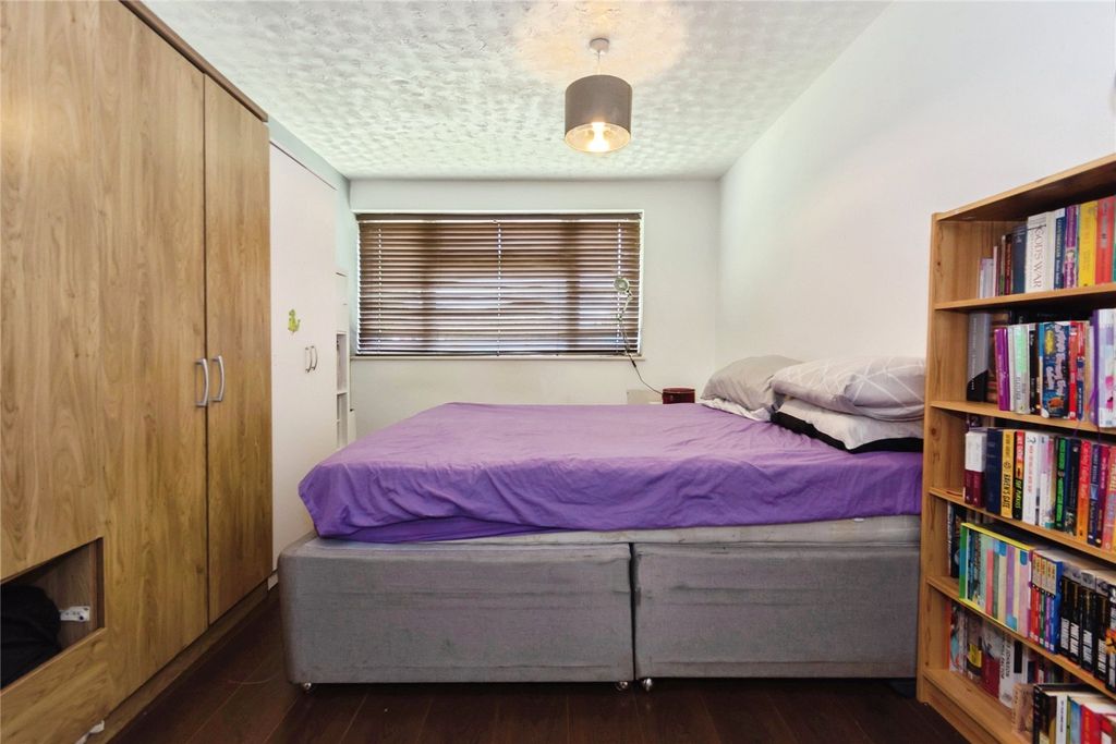 Property photo 3 of 16 Picture No. 08