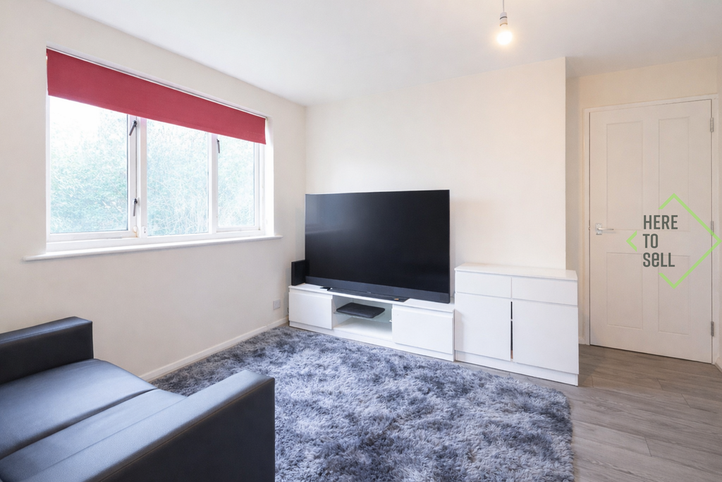 Property photo 2 of 9 Magpie Close, Enfield En1