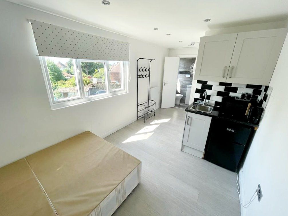 Property photo 2 of 4