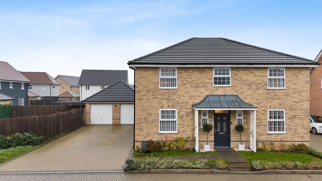 Property photo 1 of 29