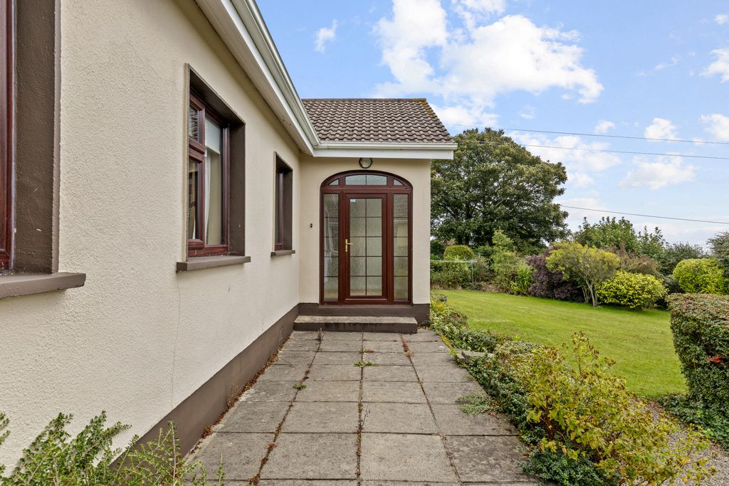 Property photo 3 of 29