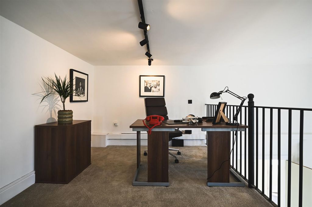Additional image 13 of 2 bed flat for saleTapton Mount Close, Sheffield S10