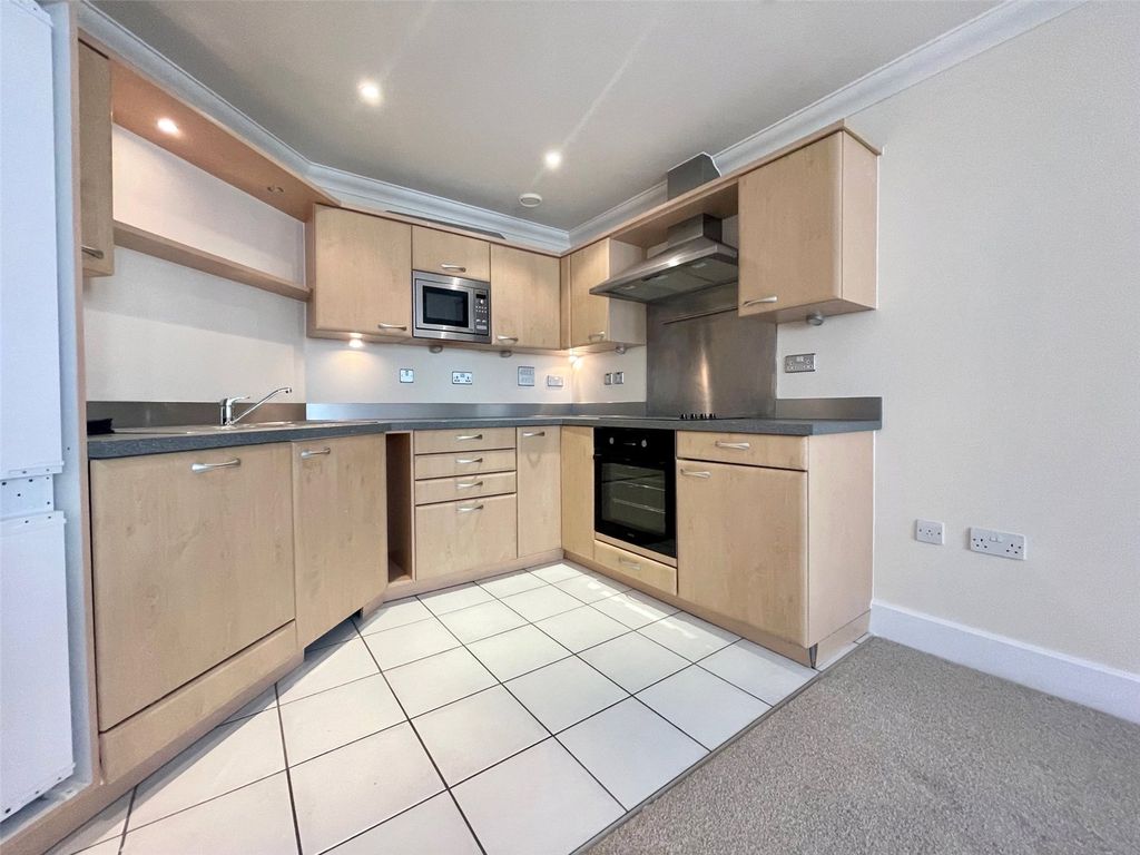 Property photo 3 of 9 Picture No. 10