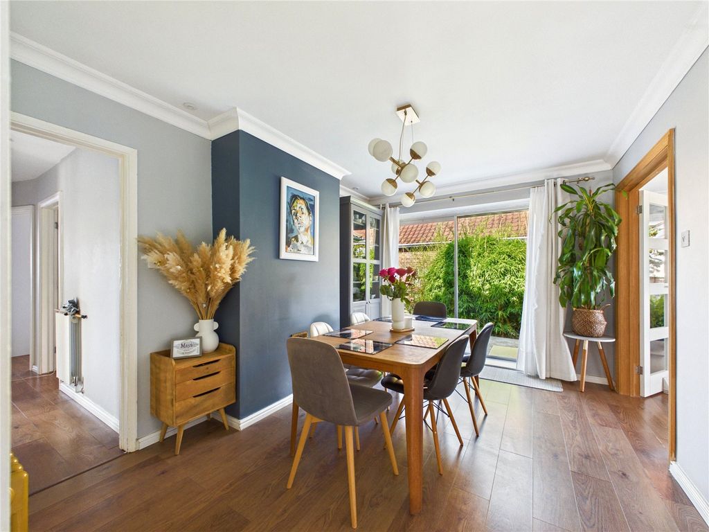 Property photo 2 of 12 Picture No. 07