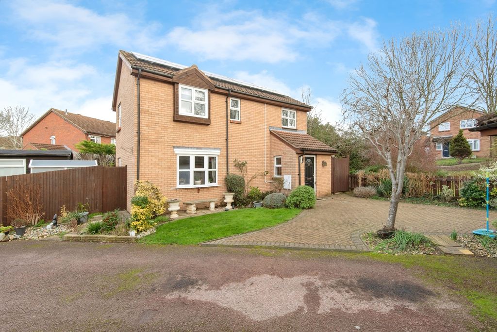 Property photo 1 of 24 Front Aspect