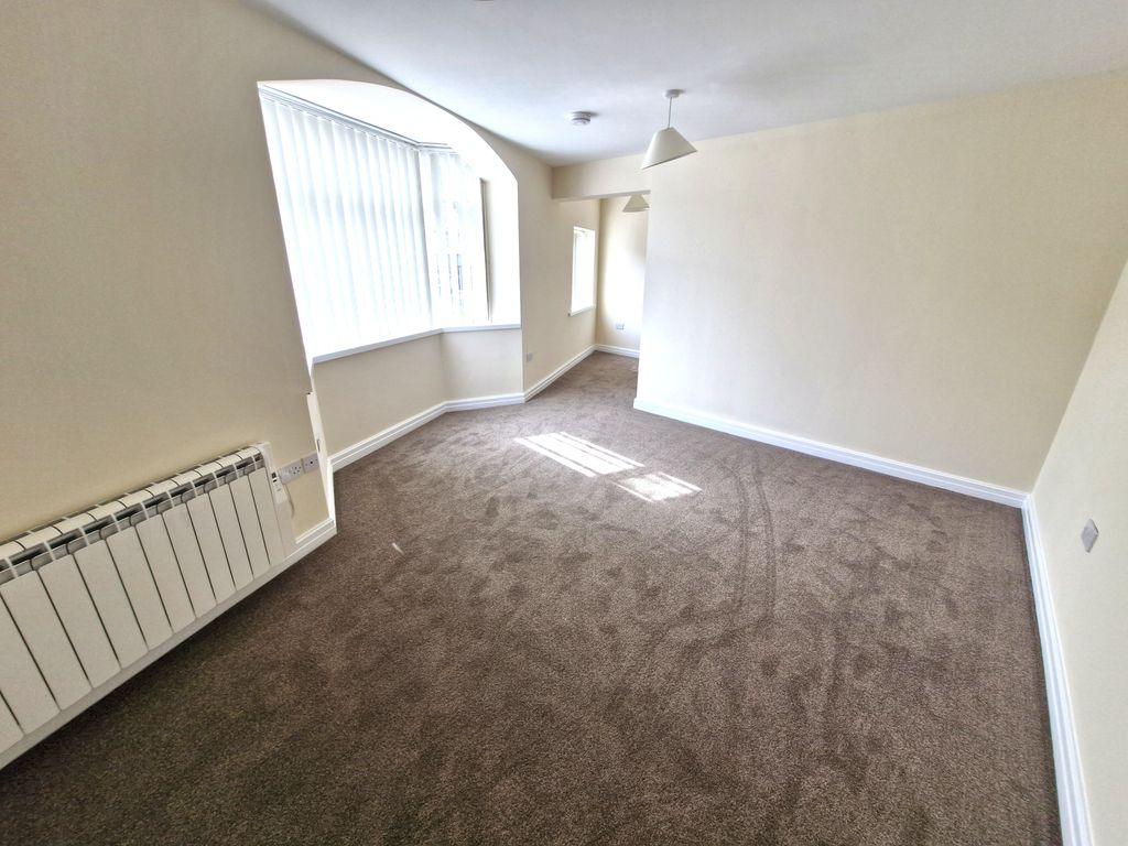 Property photo 3 of 4 Bedroom One
