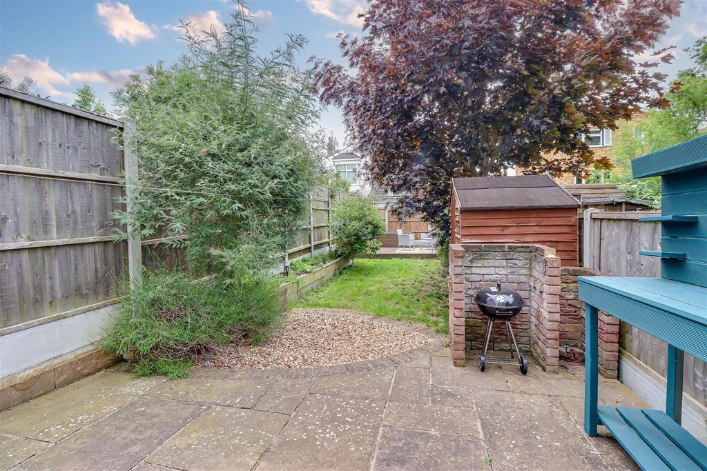 Property photo 1 of 13