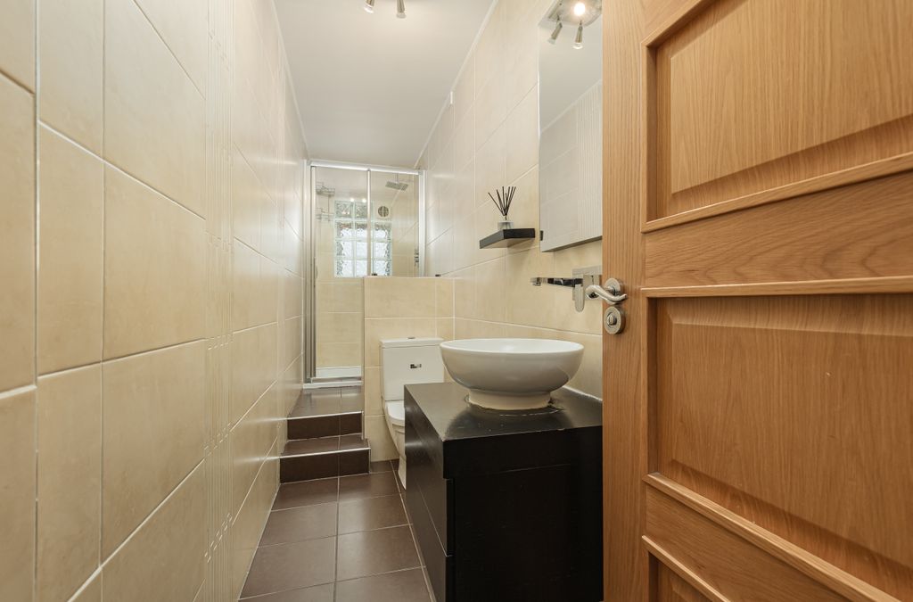 Additional image 8 of 2 bed flat for sale2A, Stewart Street, Townhill, Dunfermline KY12