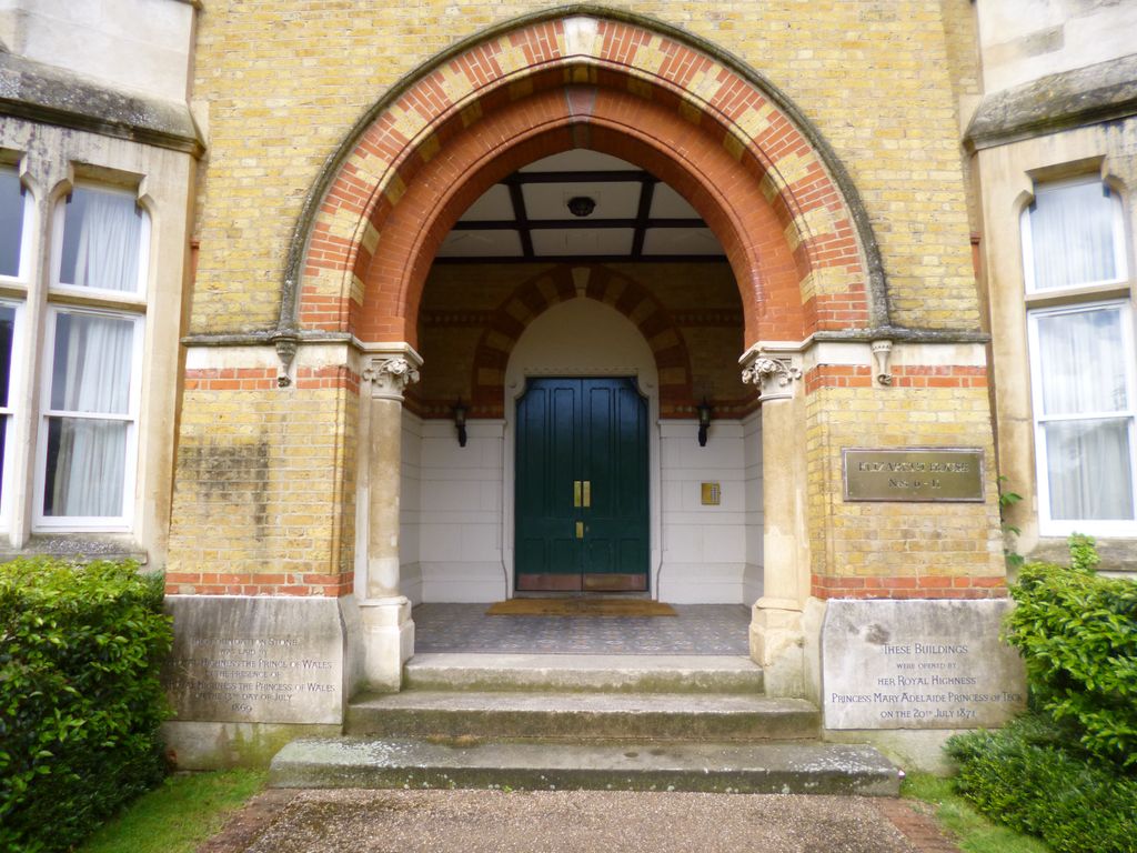 Property photo 2 of 12