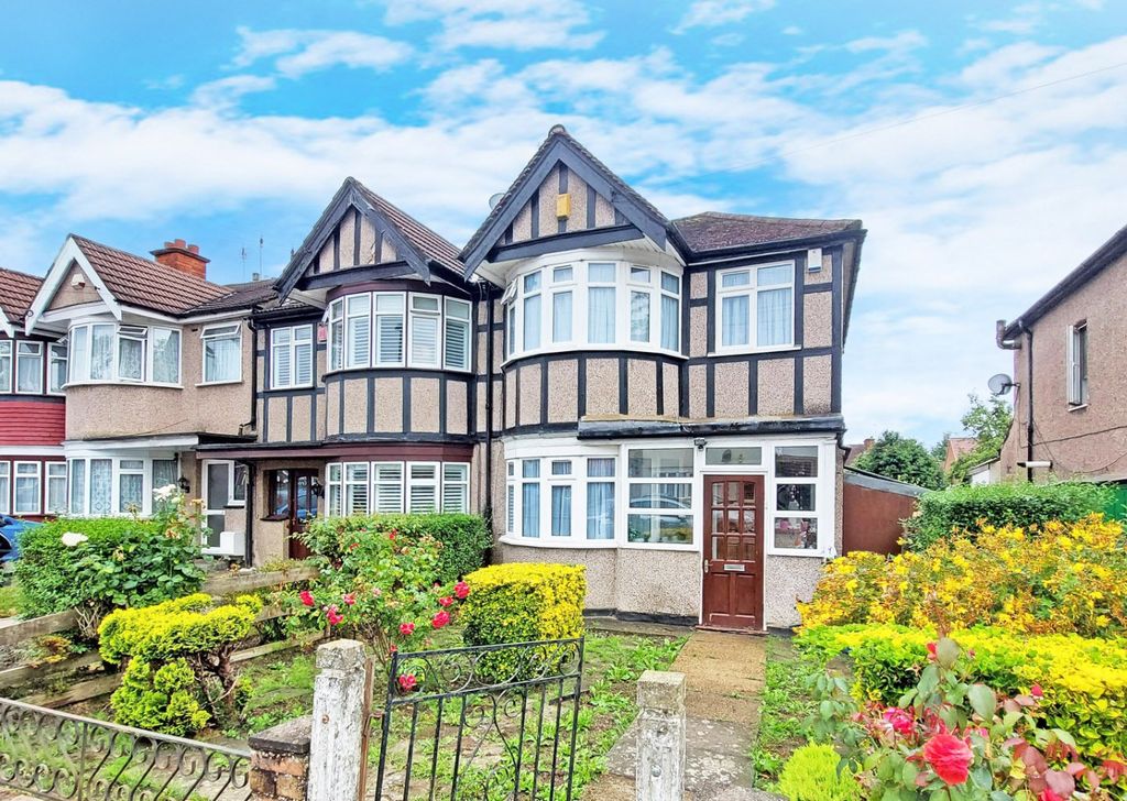 Property photo 1 of 11 4421701