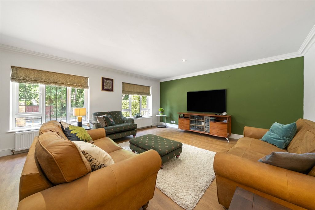 Property photo 3 of 12 Reception Room
