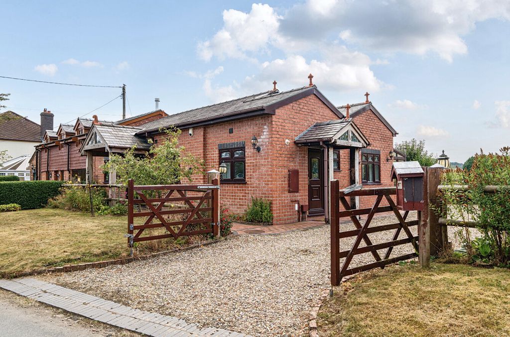 Property photo 1 of 21 1340286-2-68A7159...