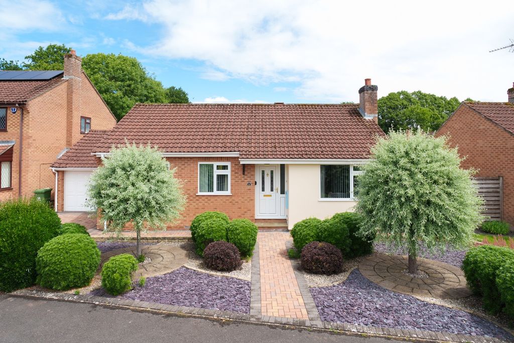 Property photo 1 of 13 5219751