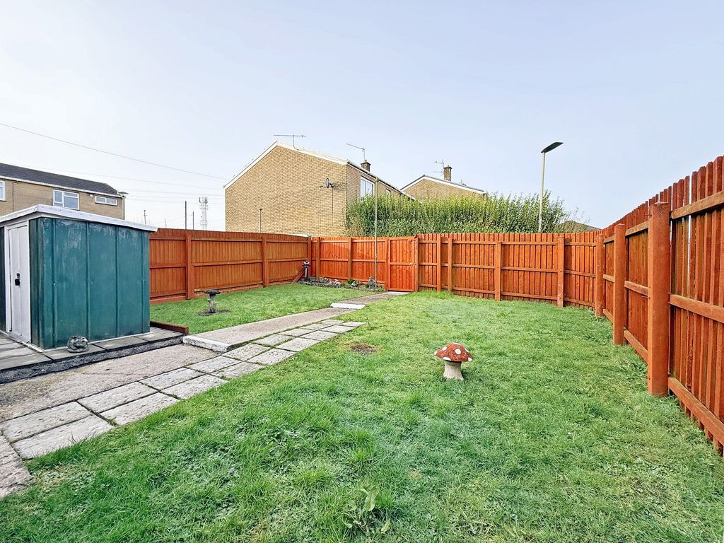 Property photo 2 of 22 Rear Garden