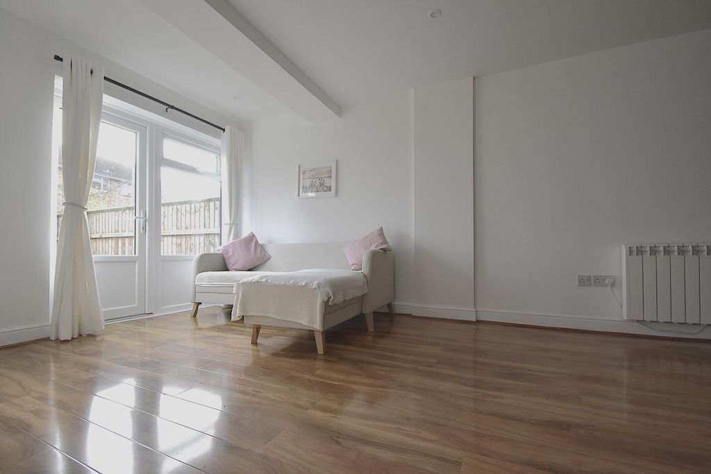 Property photo 2 of 14 Living Room