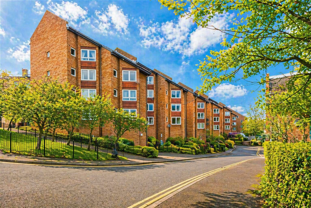 Property photo 2 of 12