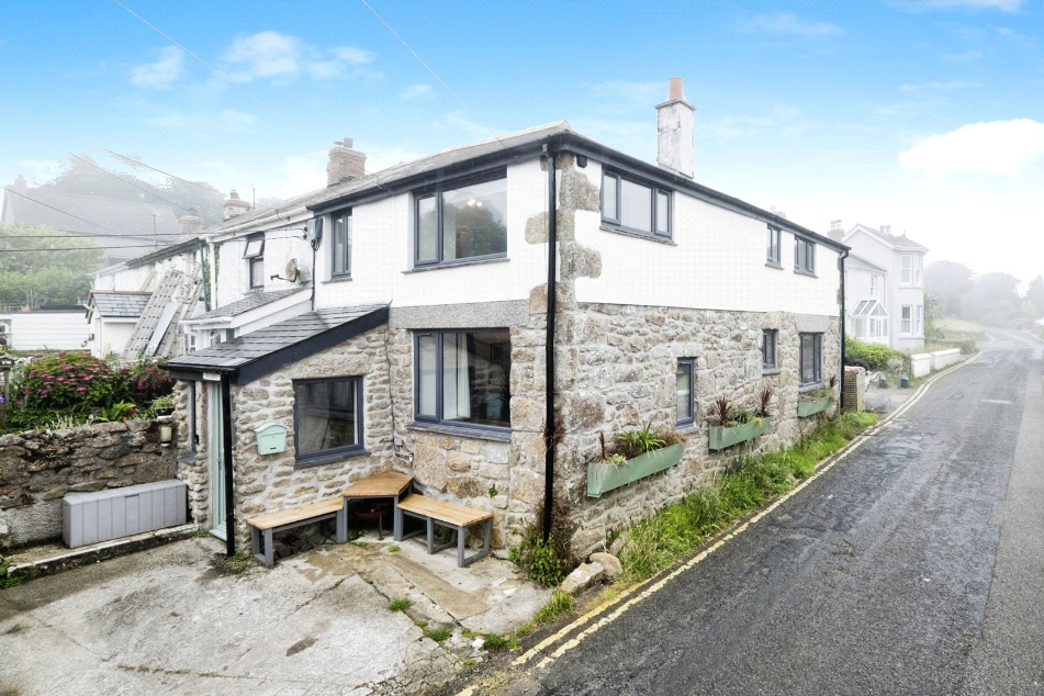 Property photo 1 of 13