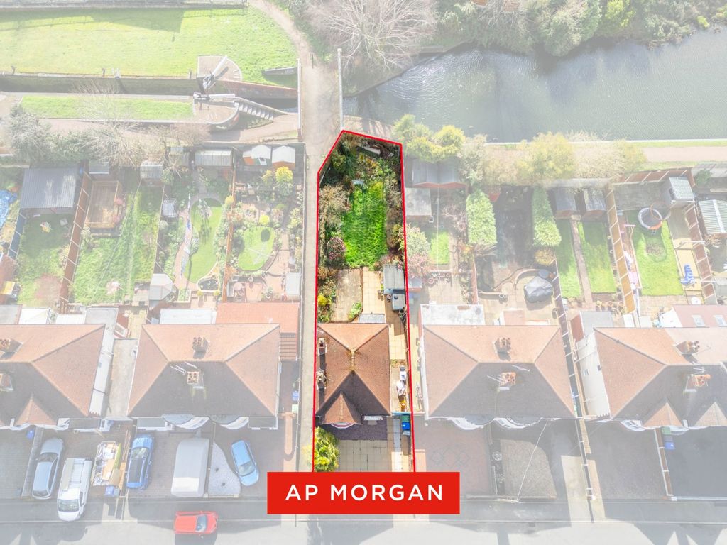 Property photo 2 of 20 Picture No. 23