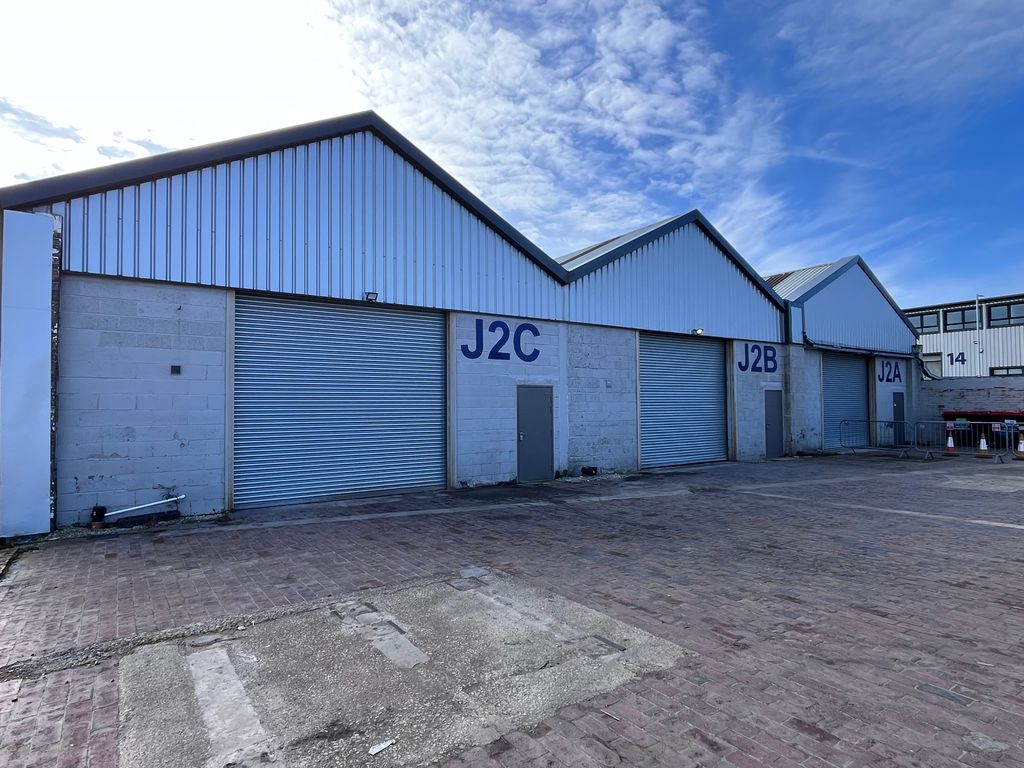 Property photo 2 of 7