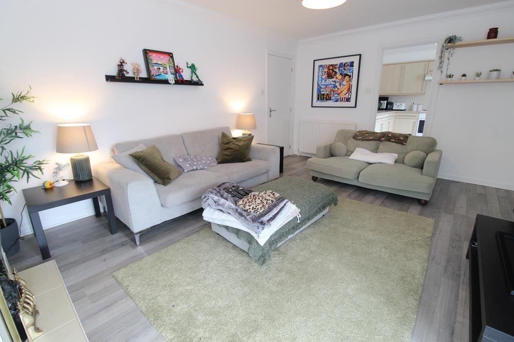 Property photo 1 of 10 Lounge 1