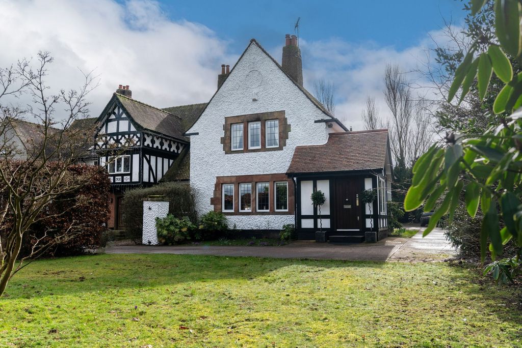 Property photo 1 of 48