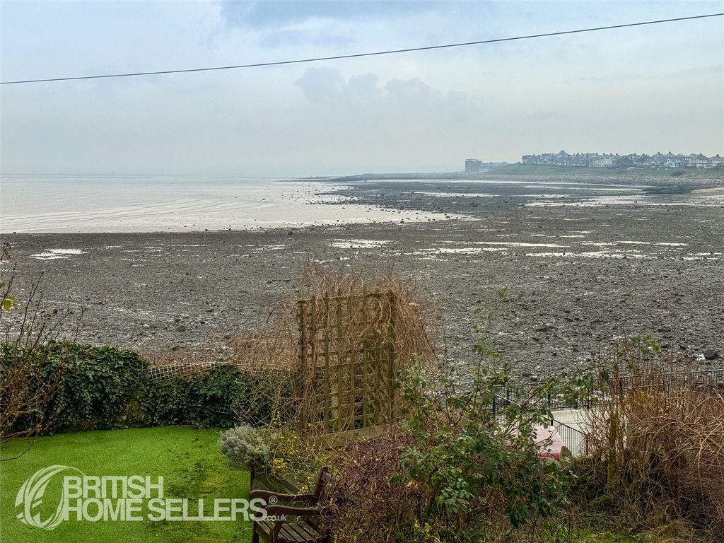 Property photo 2 of 18 Picture No. 16