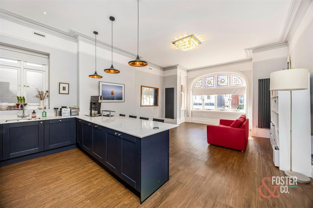 Property photo 2 of 22 Palmeira Avenue, 14, Flat 3-005.Jpg