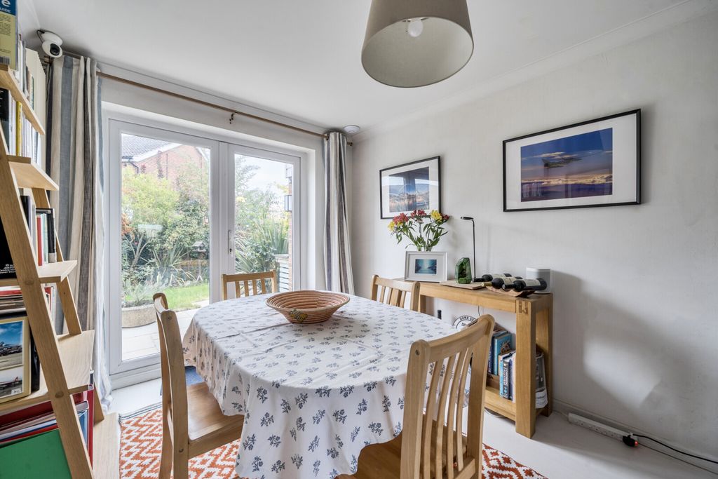 Property photo 3 of 19 Picture No. 34