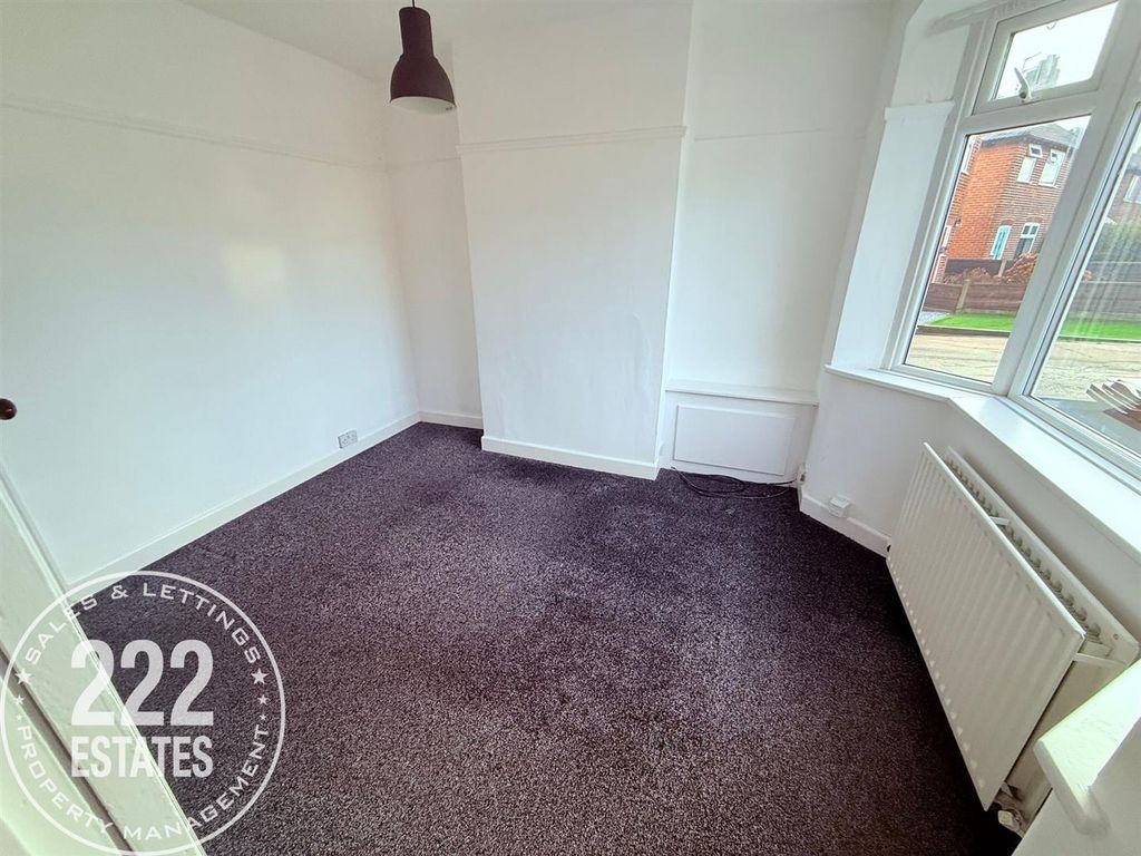 Property photo 3 of 10 Photo-2025-12-16-10-29-18 (3).Jpg