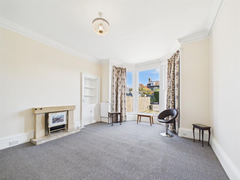 Property photo 2 of 16 Cam01486G0-Pr0896-Still003.Jpg