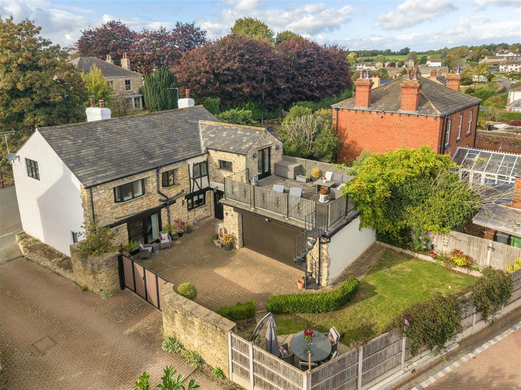 Property photo 1 of 37 Dji_20261009145120_0235_D.Jpg