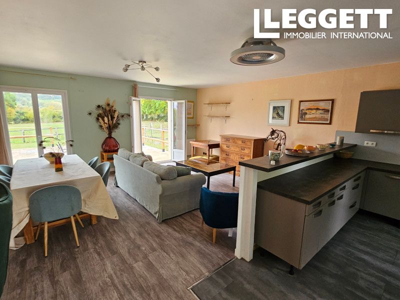 Property photo 2 of 10