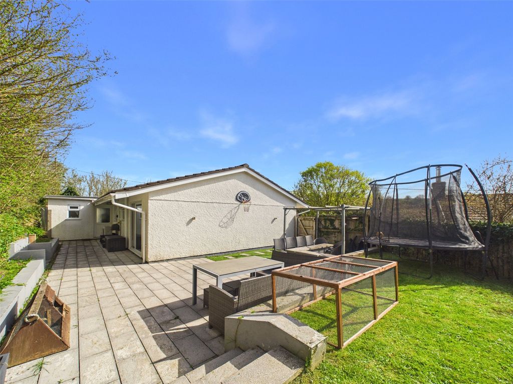 Property photo 3 of 18 Picture No. 08