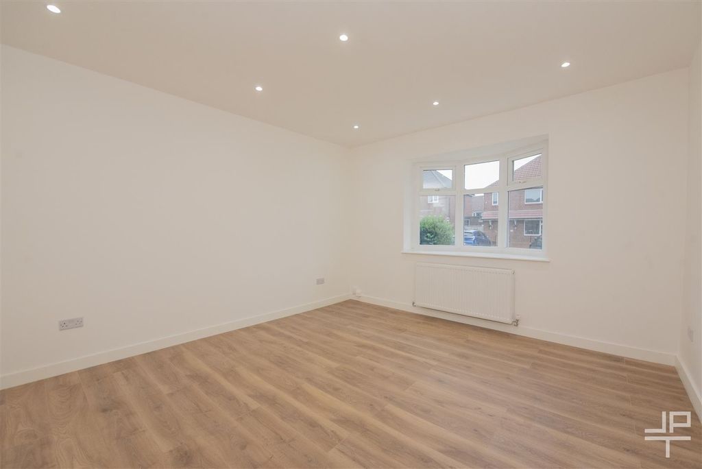 Property photo 3 of 48 _Jpt1022.Jpg