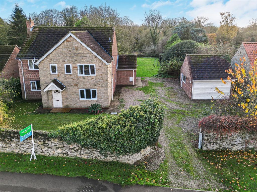 Property photo 1 of 30 25 Nordham16.Jpg